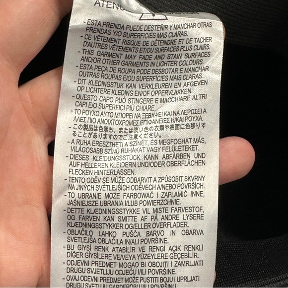 Zara high rise faux leather leggings, size XL, elastic waistband, seamed - Picture 9 of 15